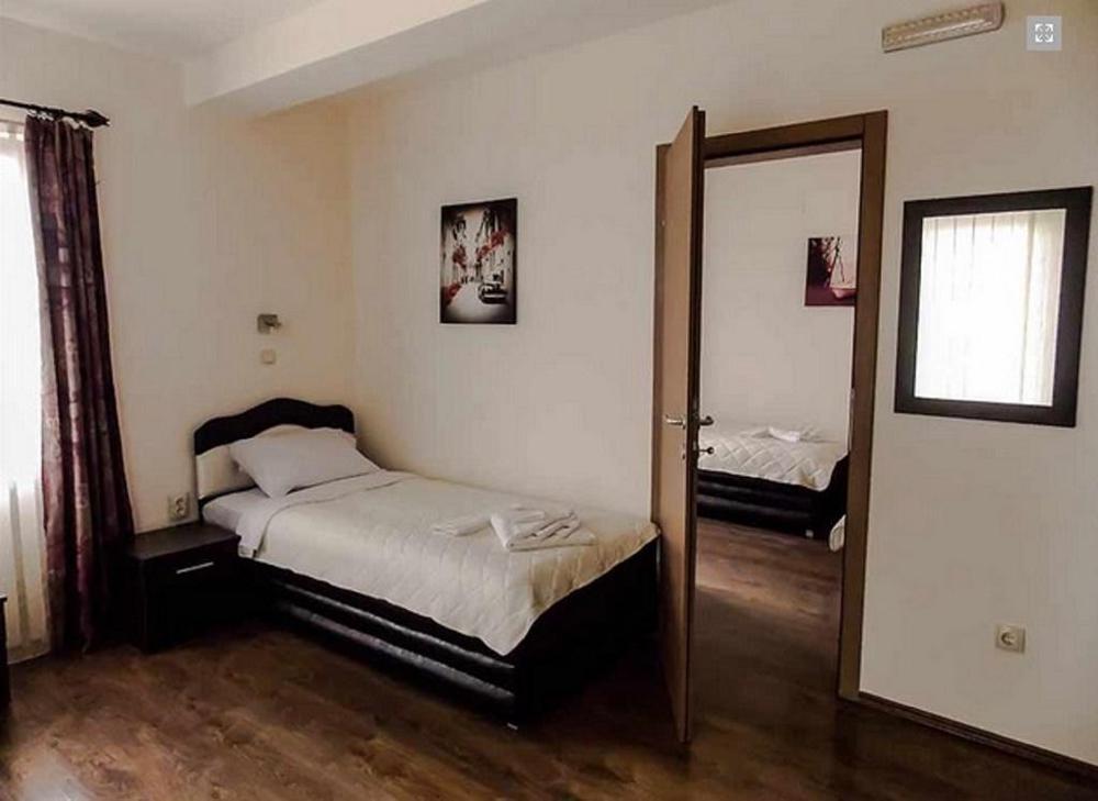 Guesthouse Vila DND Niska Banja Eksteriør billede